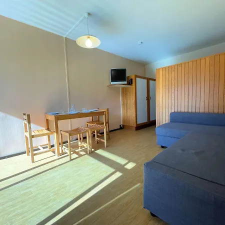 Cosy 4 Pers, Terrasse, Parking, Wifi, Proche Commerces Et Telesiege - Fr-1-525-232 Apartment *