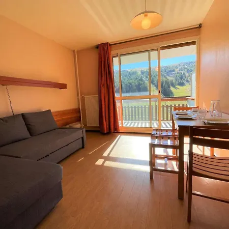 Apartment Cosy 4 Pers, Terrasse, Parking, Wifi, Proche Commerces Et Telesiege - Fr-1-525-232 *